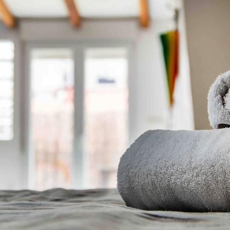 Estudio Para Parejas Con Terraza En La Playa Valência Exterior foto
